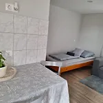 Tiszavirag Szallashely *