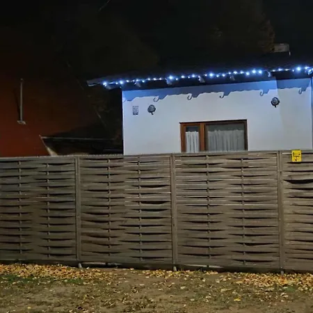 펜션 Tiszavirag Szallashely *